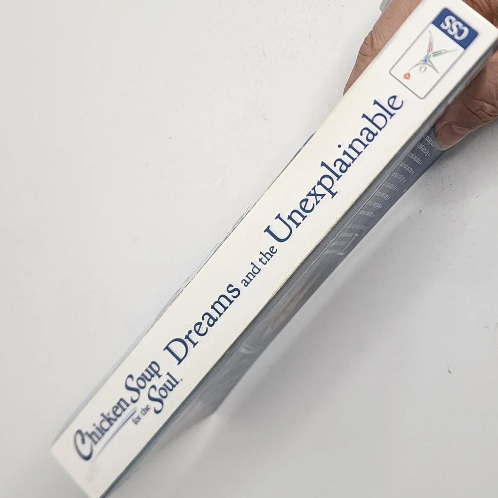 Chicken Soup for the Soul Dreams and the Unexplainable Paperback Unisex